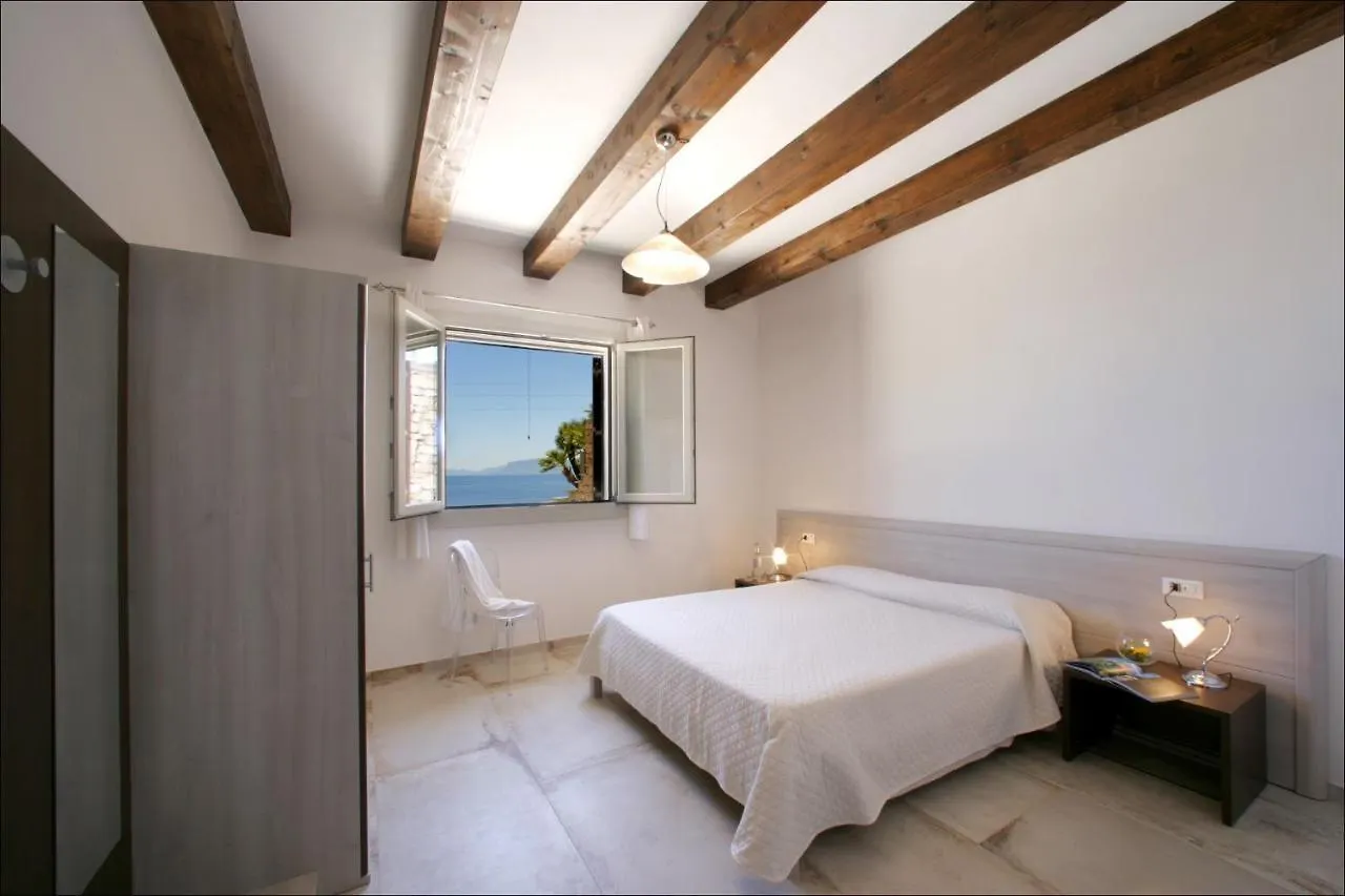 Villa Antonia - Vasca Idromassaggio Terrazza Vista Mare San Vito Lo Capo Italien